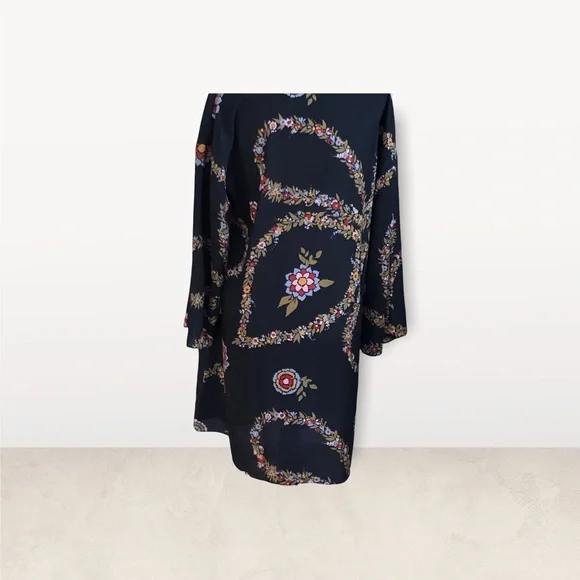 ModCloth Floral Kimono/ Jacket 3/4 Length Sleeve Semi-sheer Lightweight Stylish - Picture 3 of 9